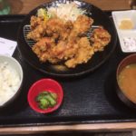 【名古屋】「お台所ふらり」の名物唐揚げマウンテン定食